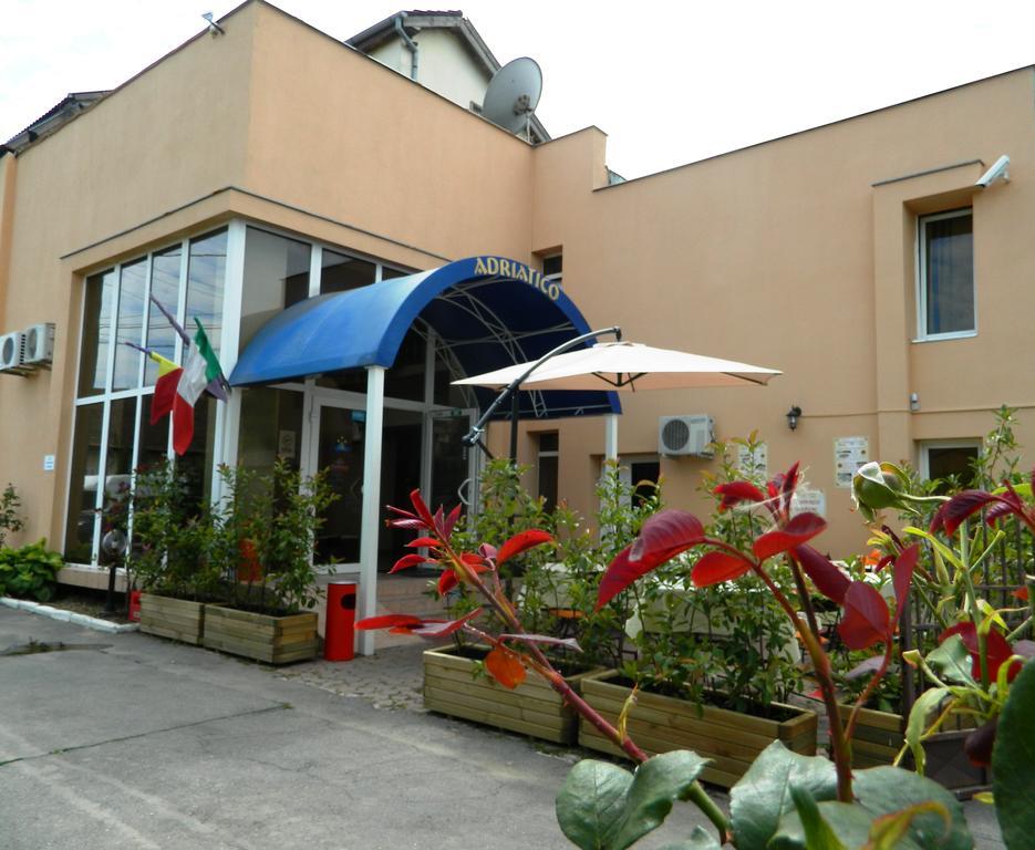 Hotel Adriatico Timişoara Exterior foto